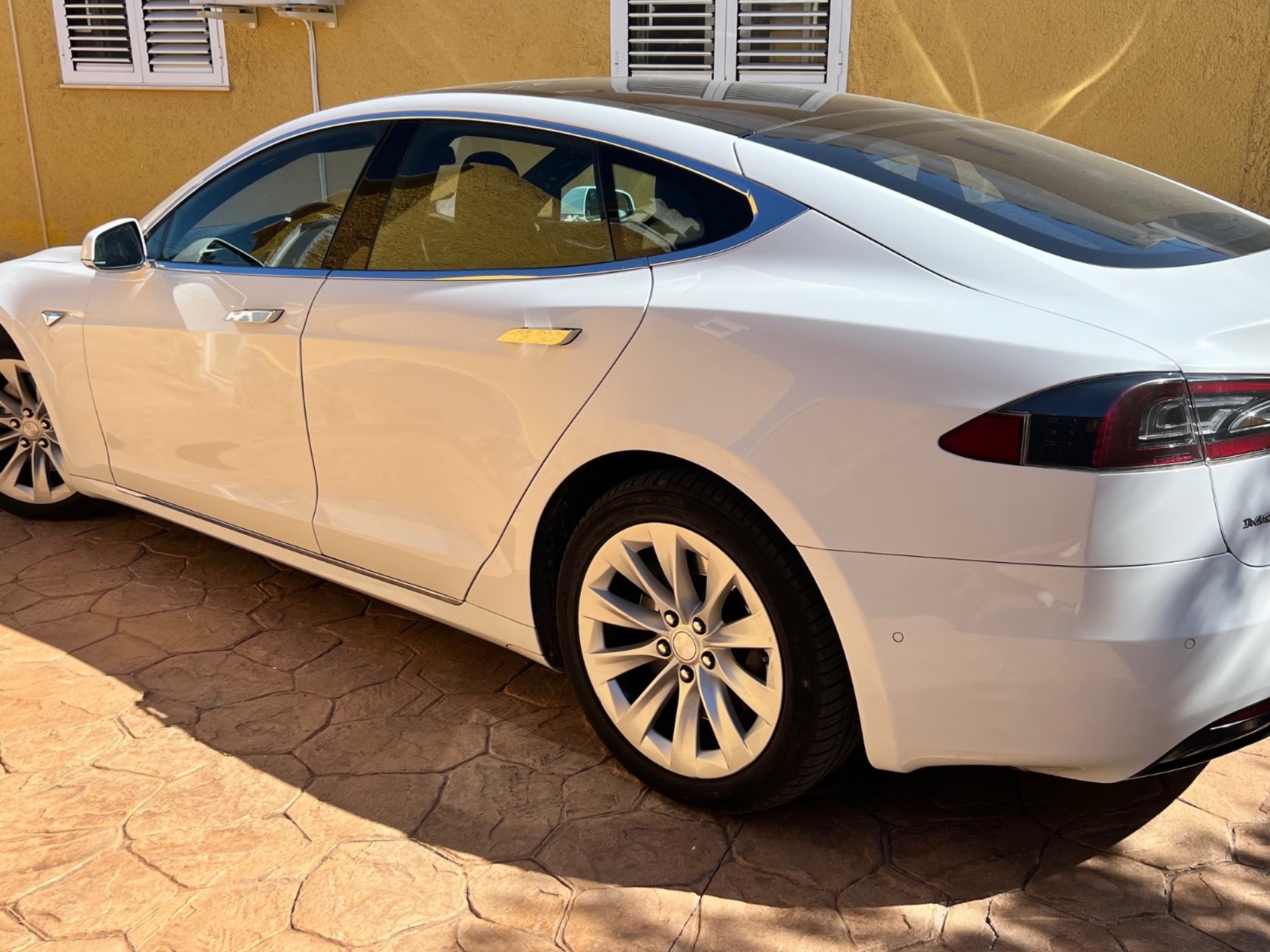 Imagen de TESLA Model S