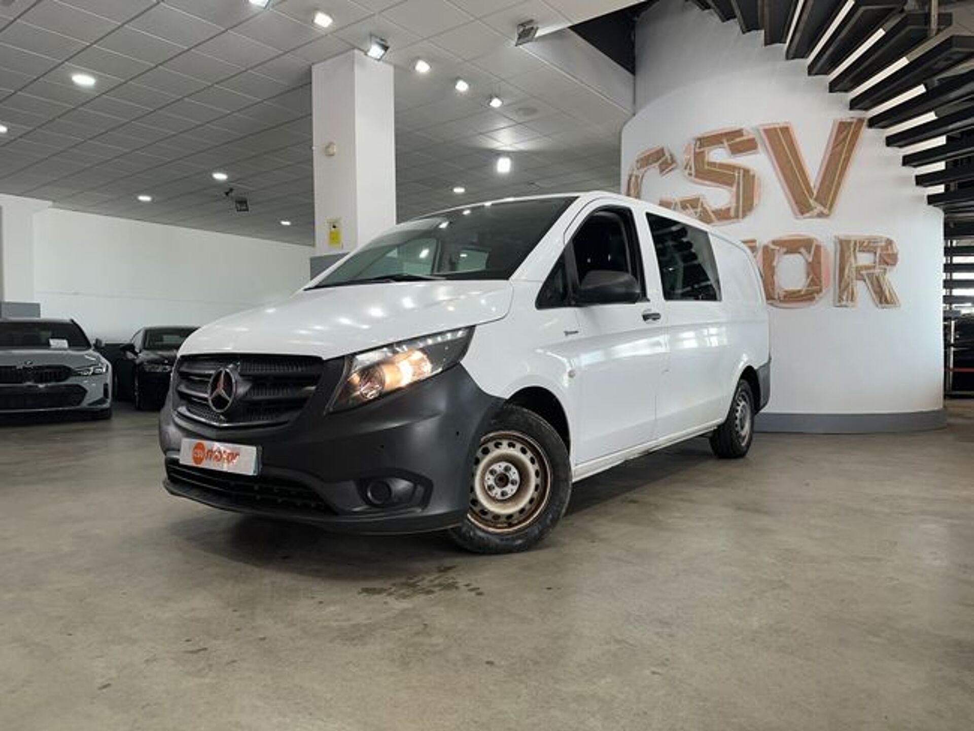 Imagen 2 de MERCEDES Vito
