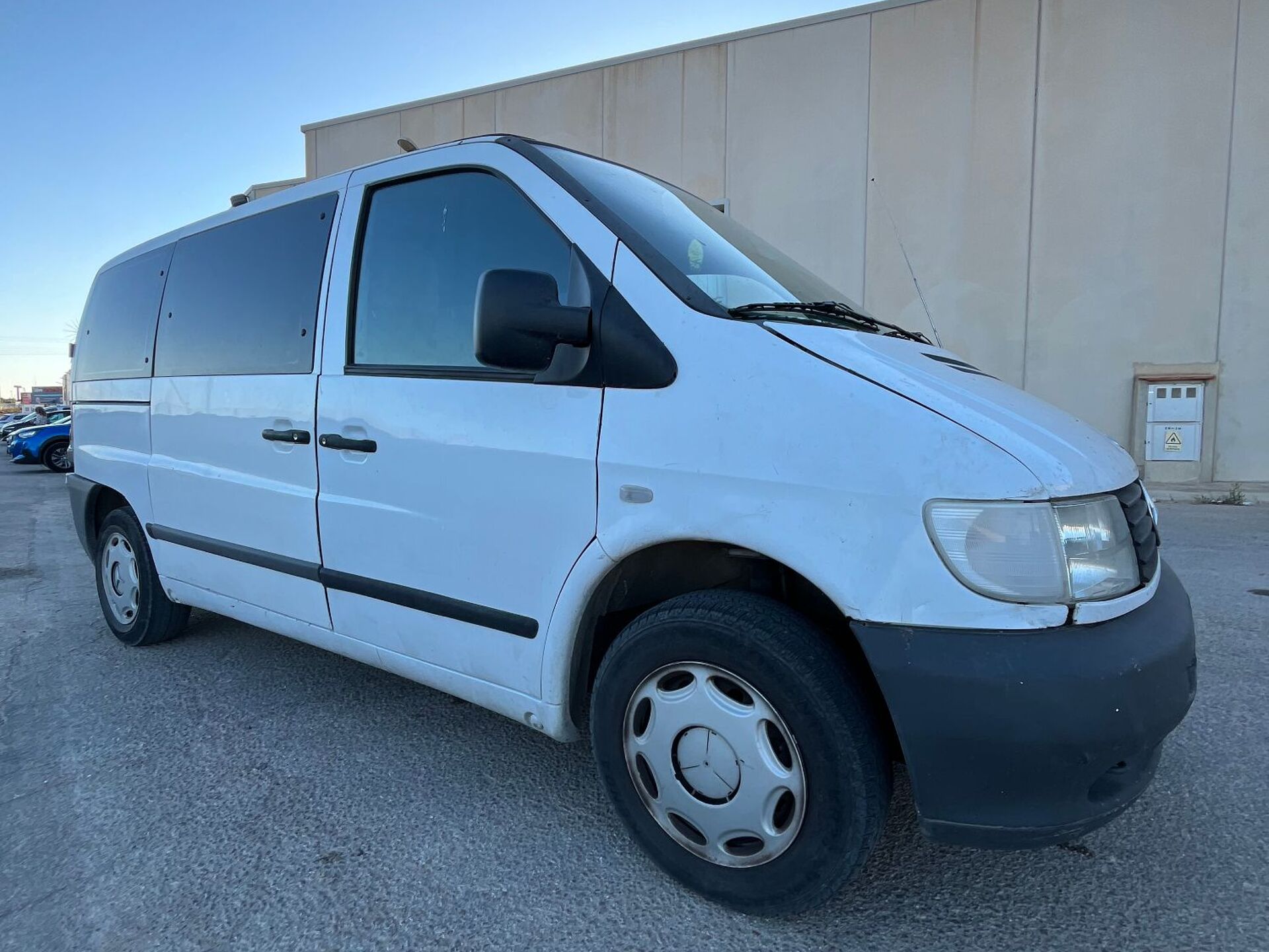 Imagen 2 de MERCEDES Vito