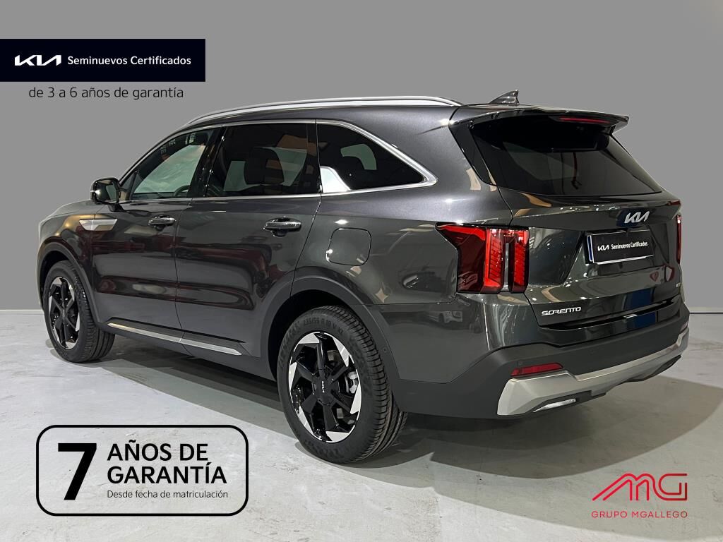 Foto del KIA Sorento 1.6 T-GDi HEV Emotion 4x2