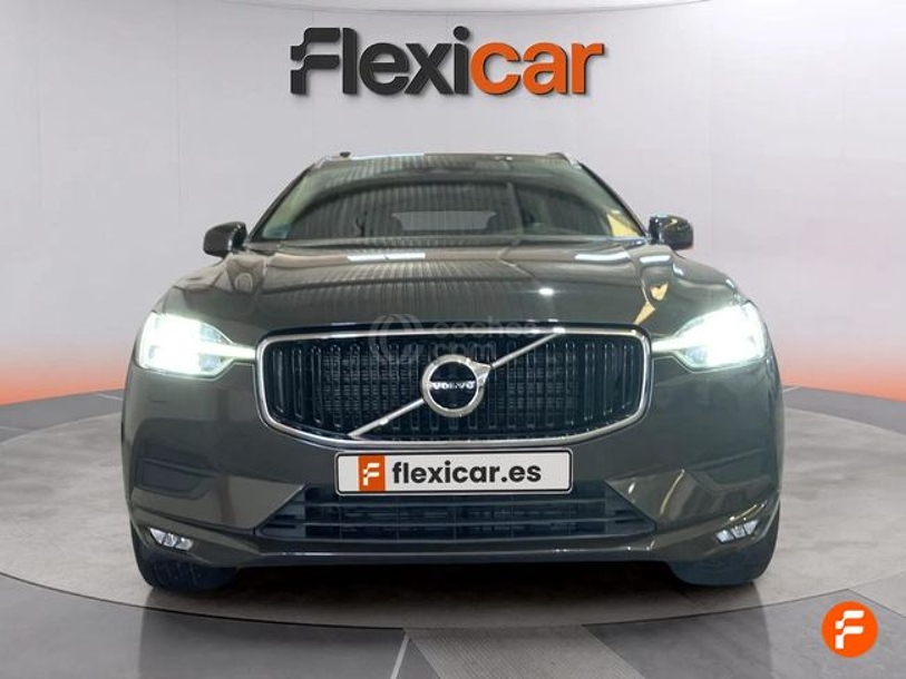 Foto del VOLVO XC60 B4 Momentum FWD Aut.