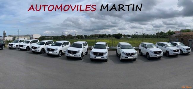 TOYOTA Land Cruiser (2.8 D4D LARGO) en Córdoba