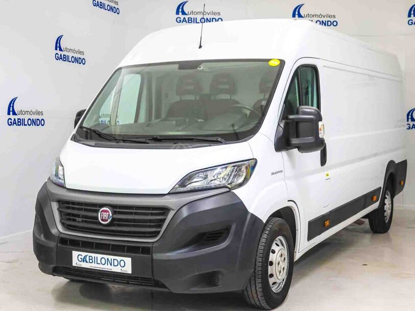Foto del FIAT Ducato Fg. Maxi 35 2.3Mjt L4 H2 140CV