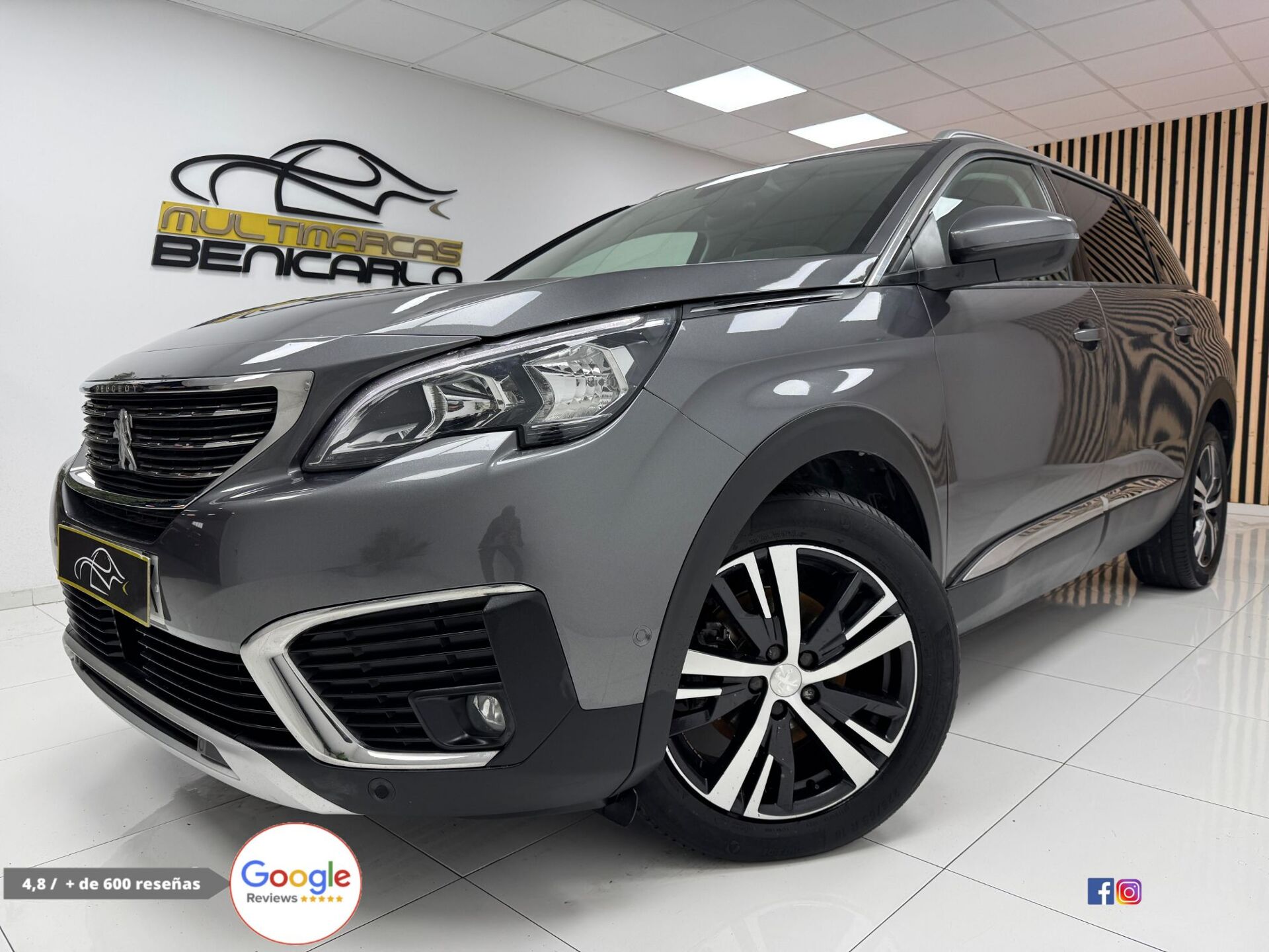Imagen de PEUGEOT 5008 SUV
