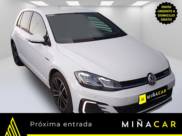 VOLKSWAGEN Golf (GTE 1.4 TSI e-Power 150 kW (204 CV) DSG) en Málaga