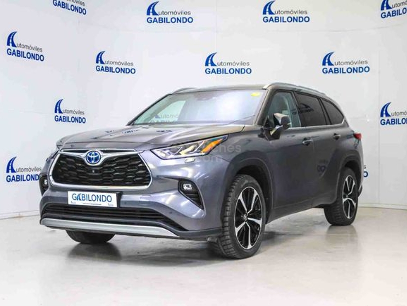 Foto del TOYOTA Highlander 2.5 hybrid Advance Pintura especial