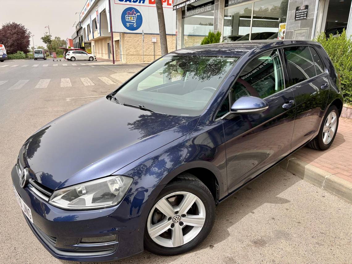 VOLKSWAGEN Golf (1.6 TDI 110CV BMT Advance) en Jaén