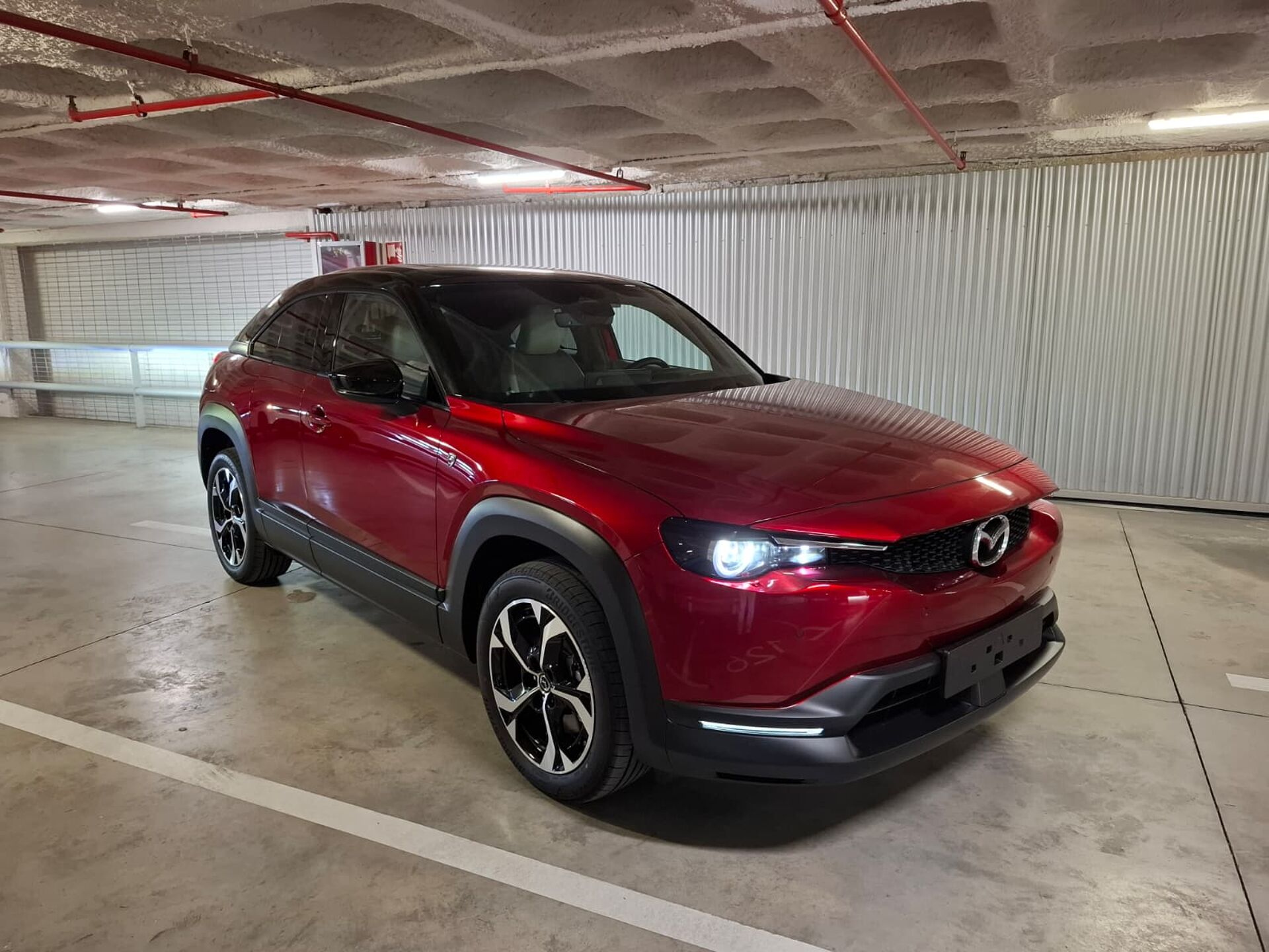 Imagen 2 de MAZDA MX-30