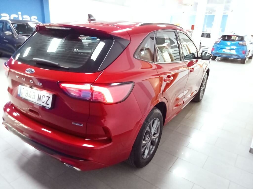 Foto del FORD Kuga 2.5 Duratec PHEV ST-Line 4x2