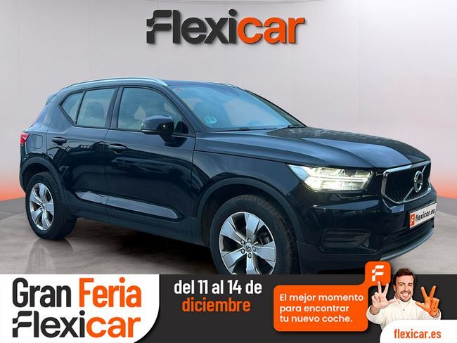 VOLVO XC40 (1.5 T3 Momentum) en Cáceres