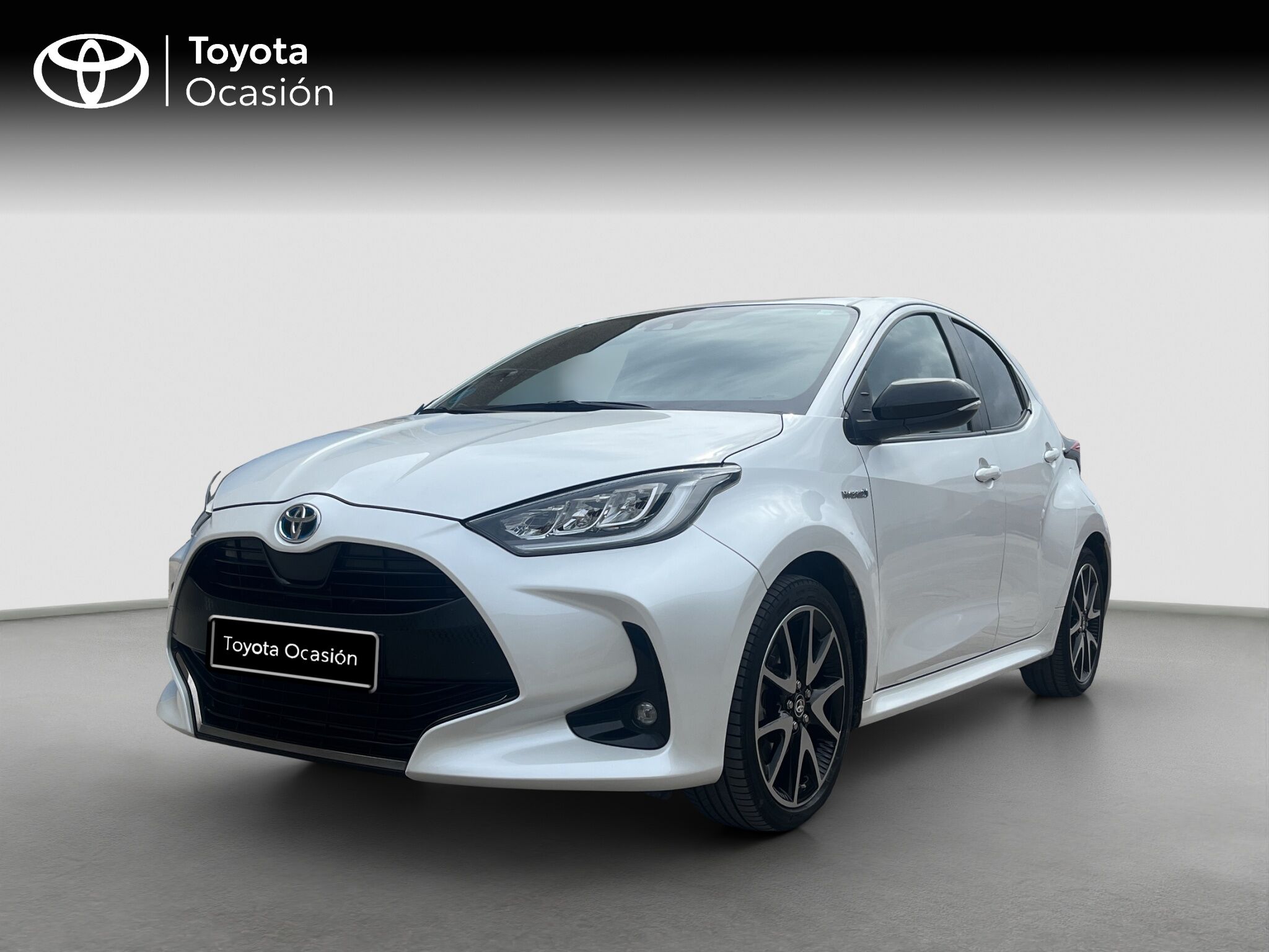 TOYOTA Yaris (1.5 VVT-I HYBRID STYLE 116 5P) en Barcelona