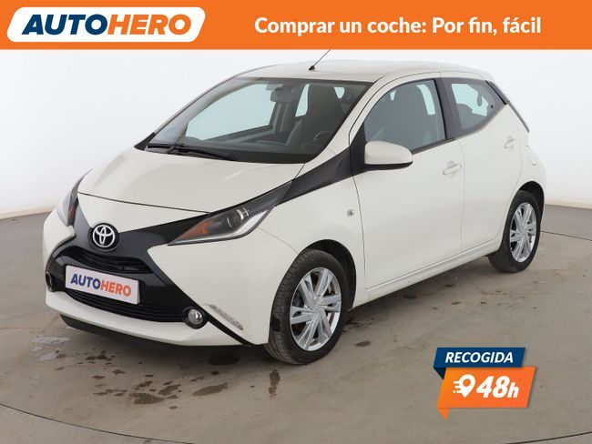 TOYOTA Aygo (1.0 X-Play) en Madrid