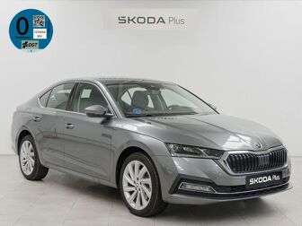 Imagen de SKODA Octavia 1.4TSI iV PHEV Selection DSG