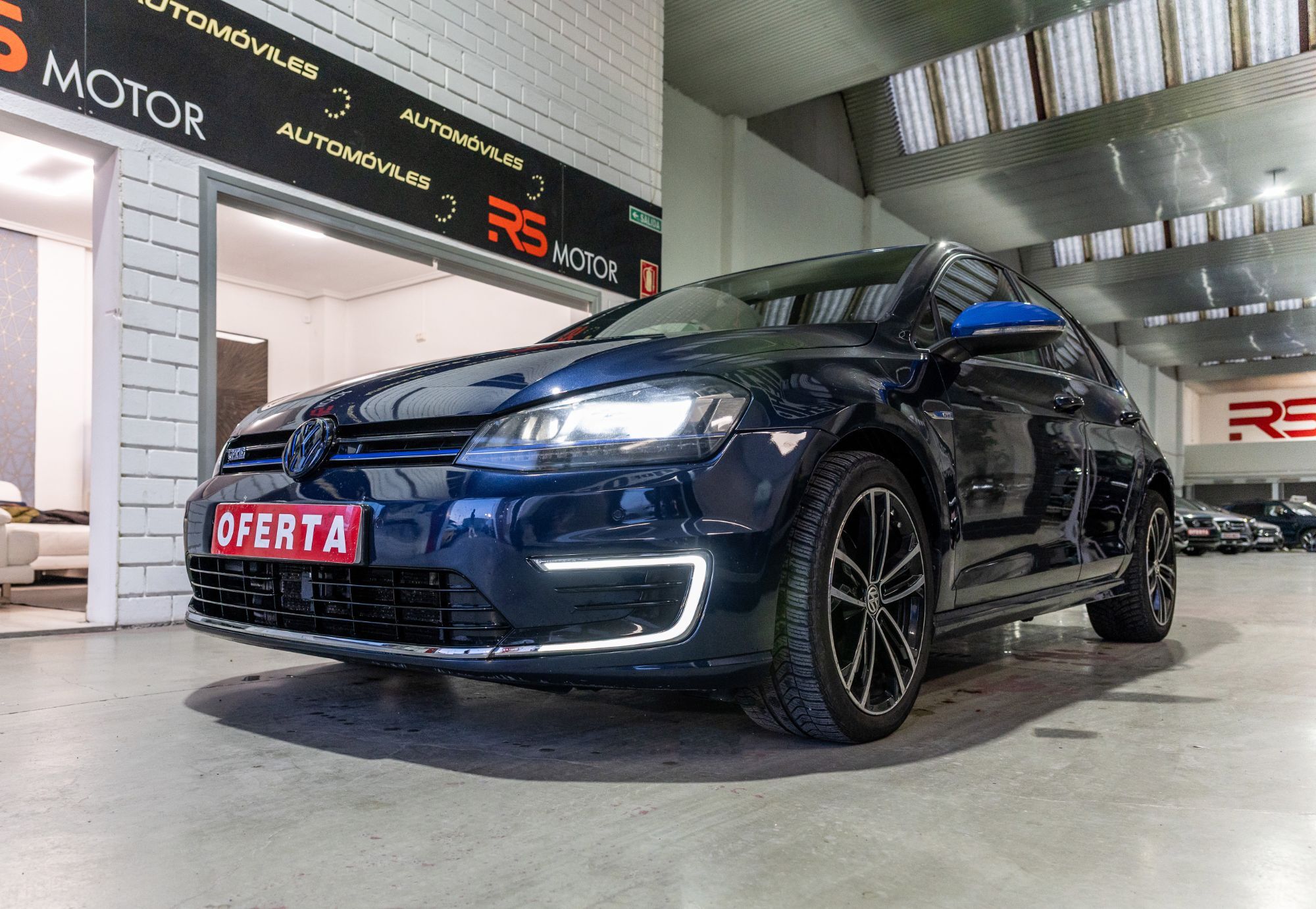 VOLKSWAGEN Golf (GTE 1.4 TSI) en Ciudad Real