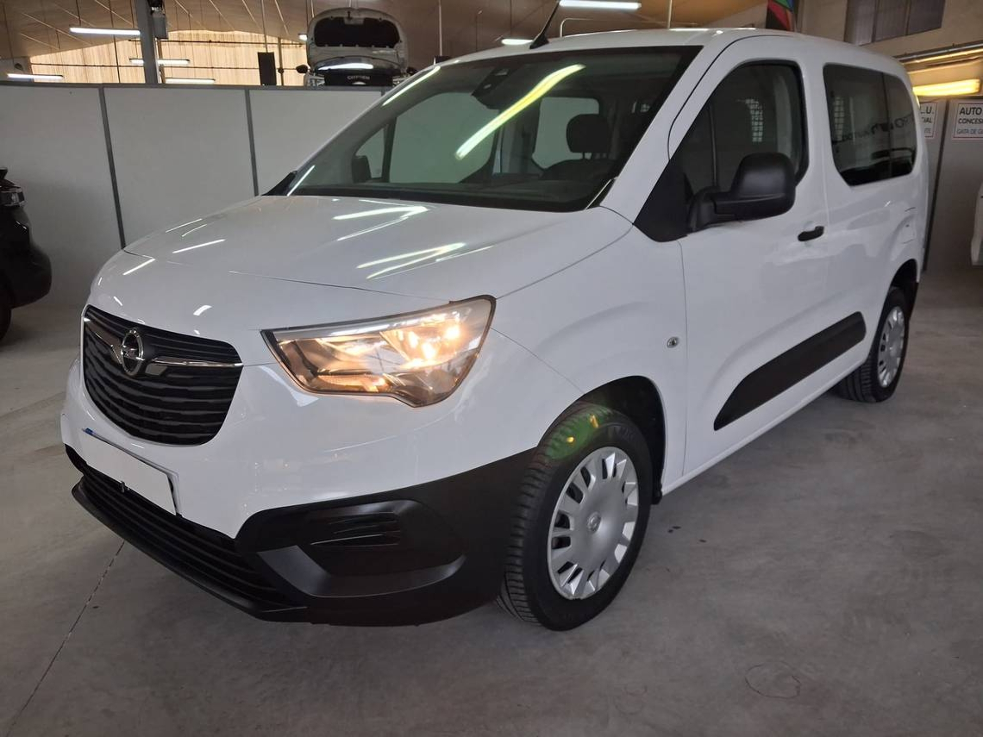 Imagen de OPEL Combo