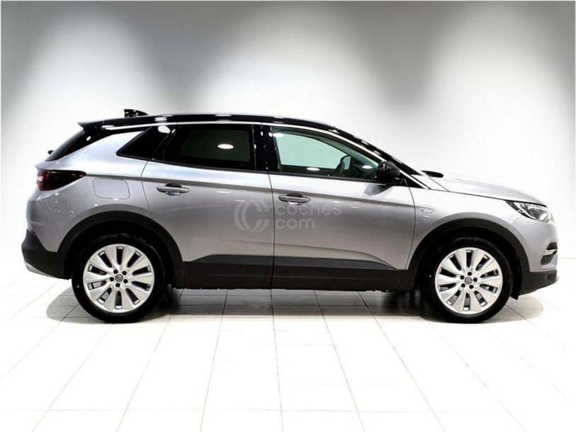 Foto del OPEL Grandland X PHEV 1.6 Turbo Ultimate AT8 4x2
