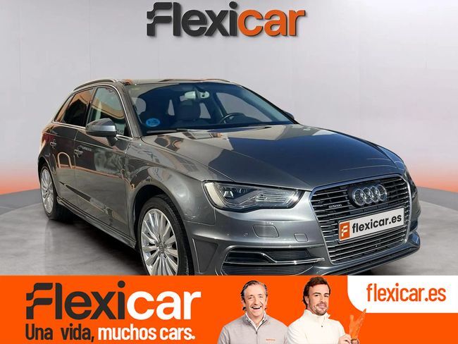 AUDI A3 (Sportback 1.4 TFSI e-tron S tro Ambition) en Madrid