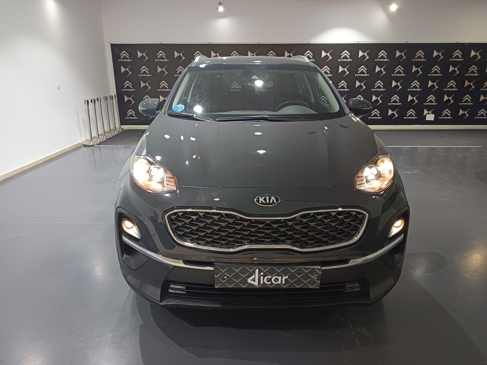 KIA Sportage (1.6 MHEV Drive 4x2 136) en Sevilla