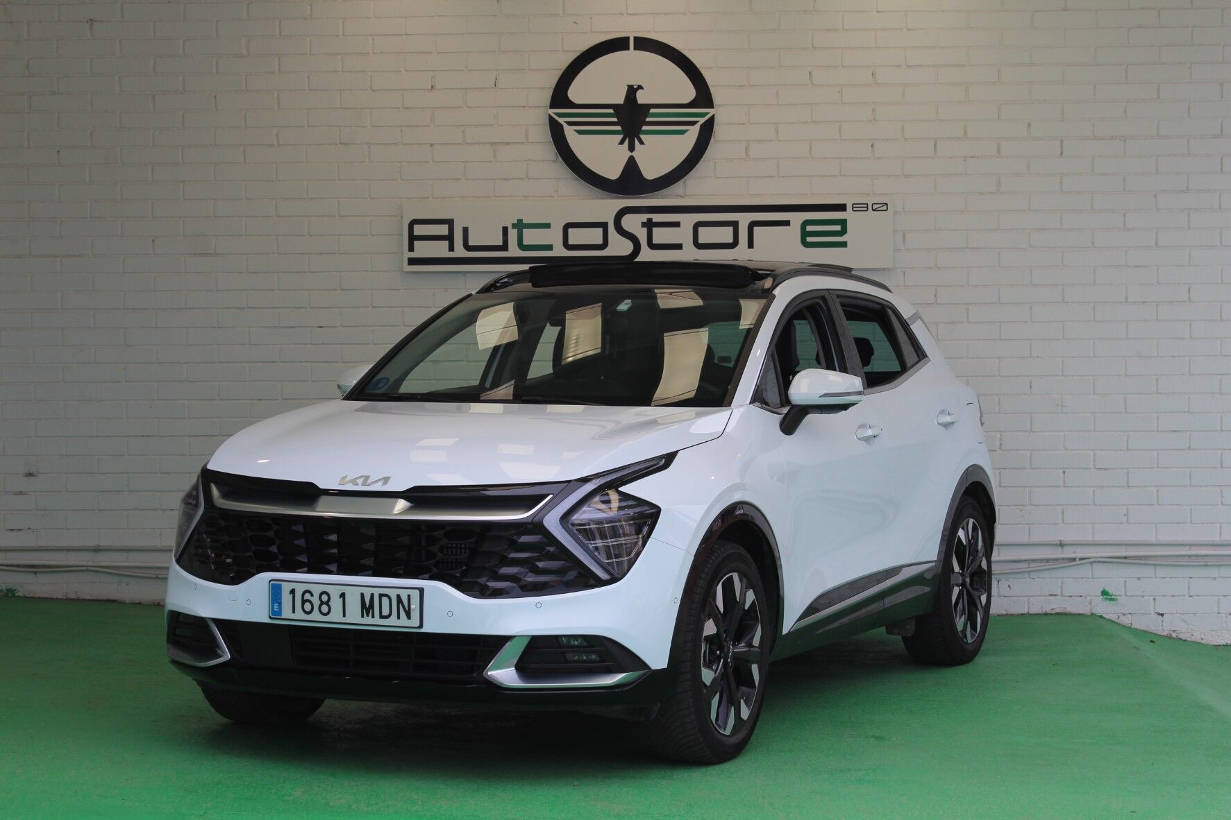 KIA Sportage (1.6 T-GDi PHEV 198kW (265CV) Tech 4x4) en Barcelona