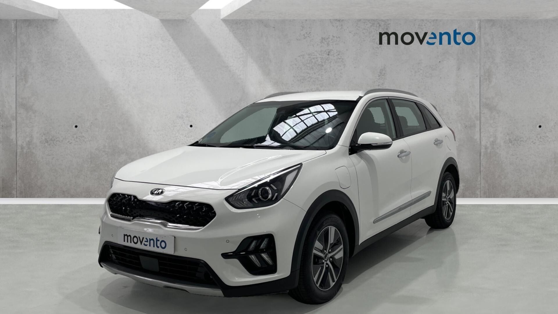 KIA Niro (1.6 GDi PHEV Drive 104 kW (141 CV)) en Barcelona