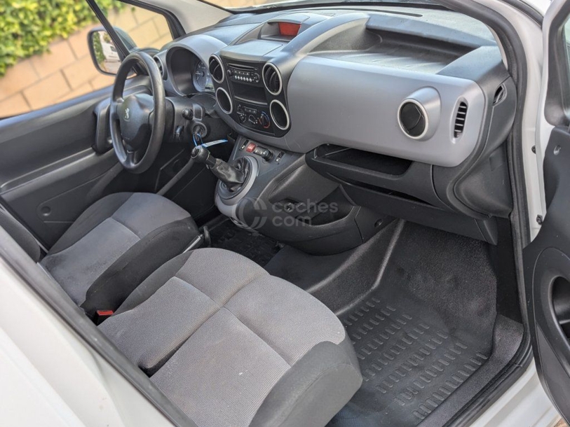 Foto del PEUGEOT Partner 1.5BlueHDI S&S Premium Long 1000kg 100