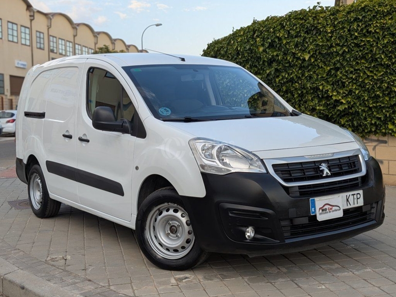 Foto del PEUGEOT Partner 1.5BlueHDI S&S Premium Long 1000kg 100