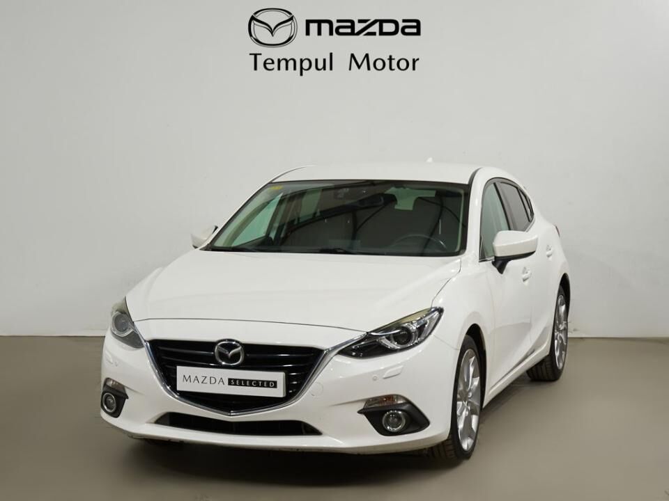 MAZDA Mazda3 (2.0 Luxury Navegador 120) en Cádiz