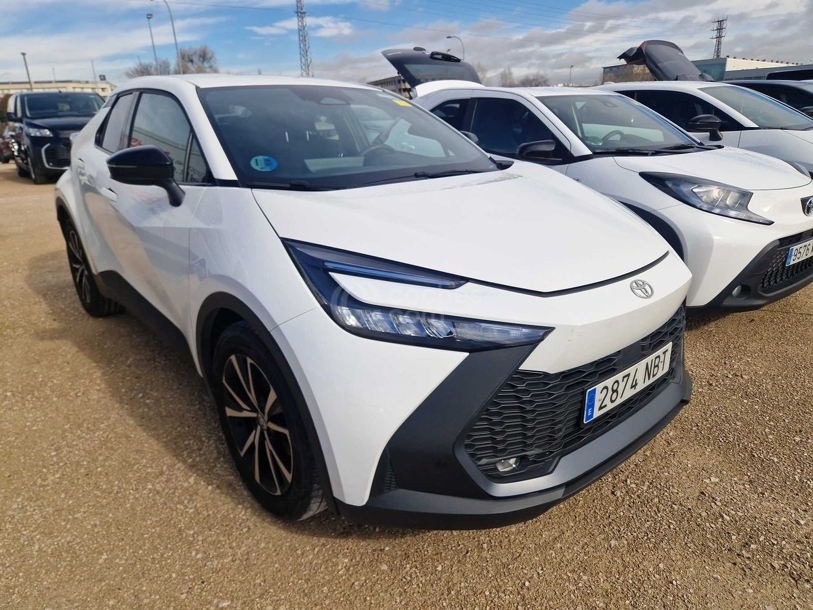 Foto del TOYOTA C-HR 200H Advance