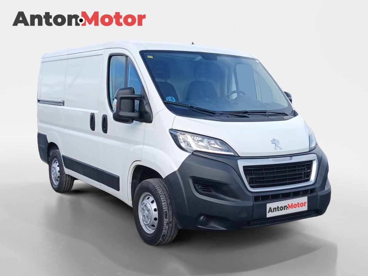 Foto del PEUGEOT Boxer Furgón 2.2BlueHDI 330 L1H1 S&S 140
