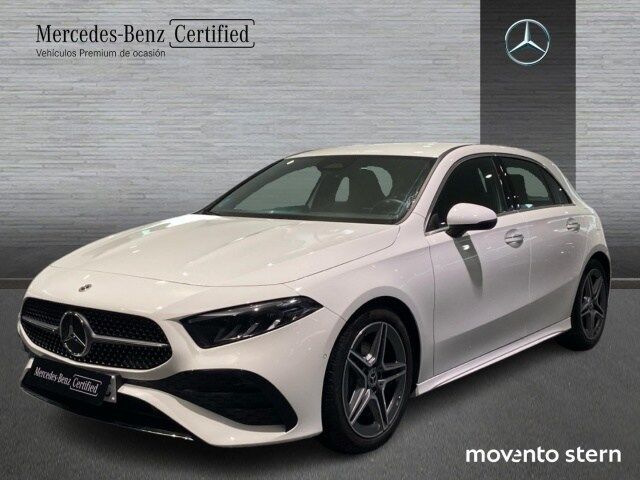 MERCEDES Clase A (200 120 kW (163 CV)) en Barcelona