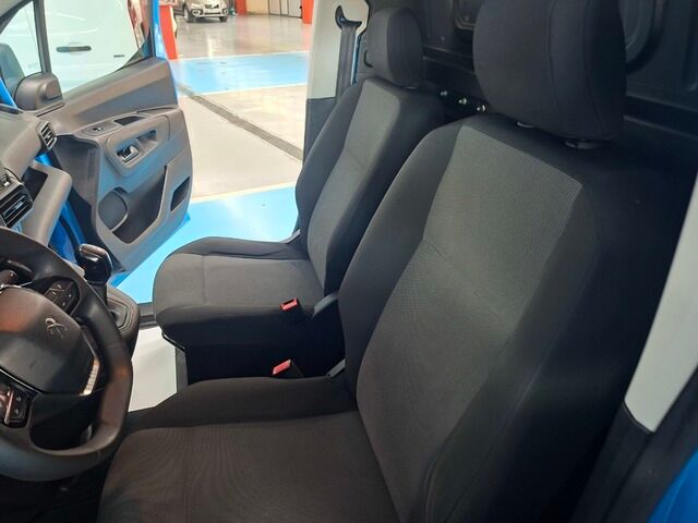 Foto del PEUGEOT Partner 1.6BlueHDI Pro Standard 600kg 75