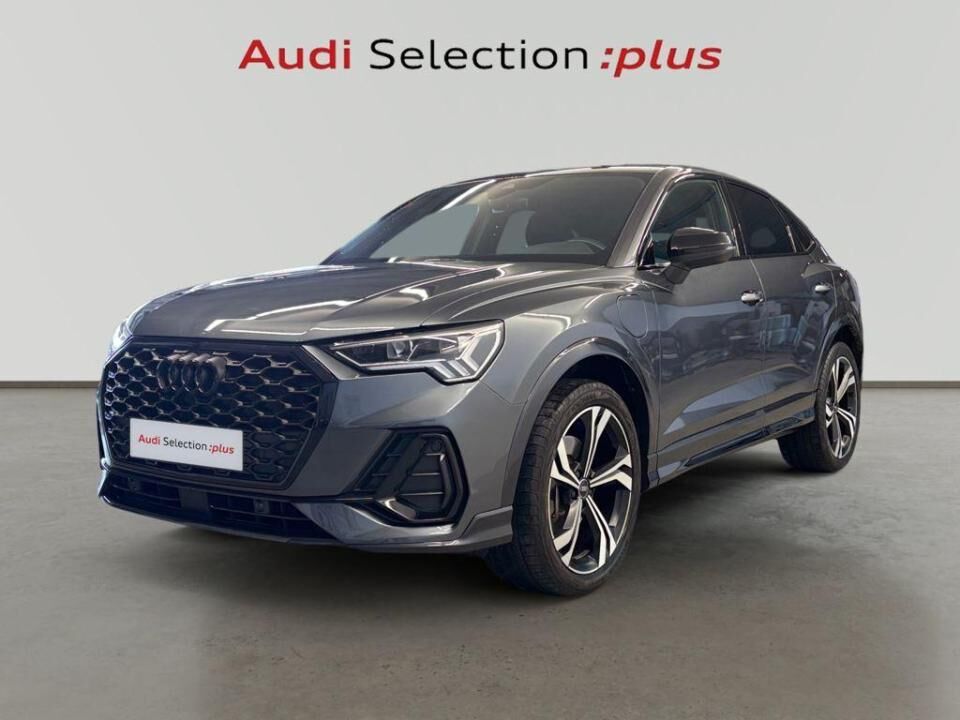 Foto del AUDI Q3 Sportback 45 TFSIe Black line S-tronic