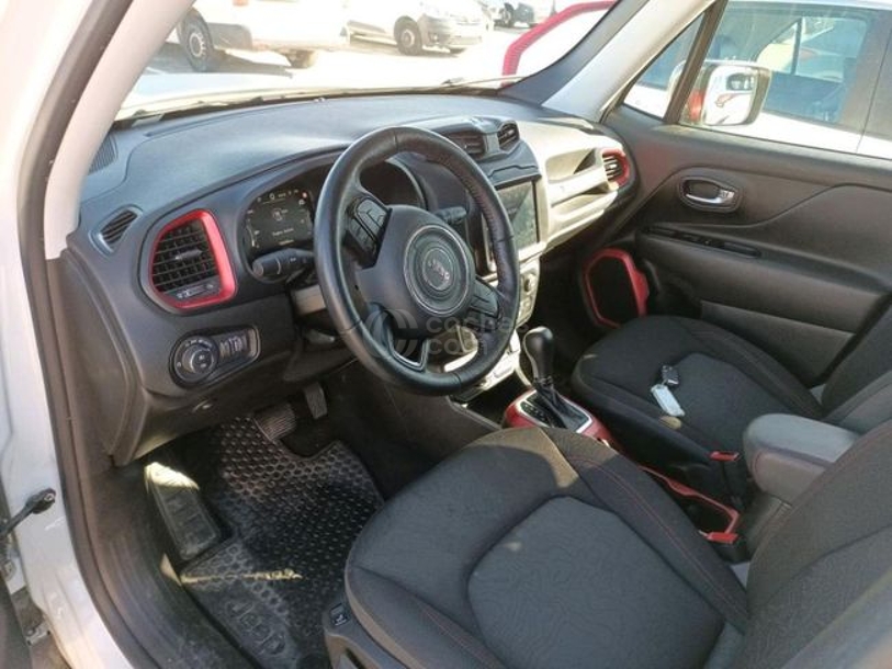 Foto del JEEP Renegade 1.3 PHEV Trailhawk 4x4 Aut. 240