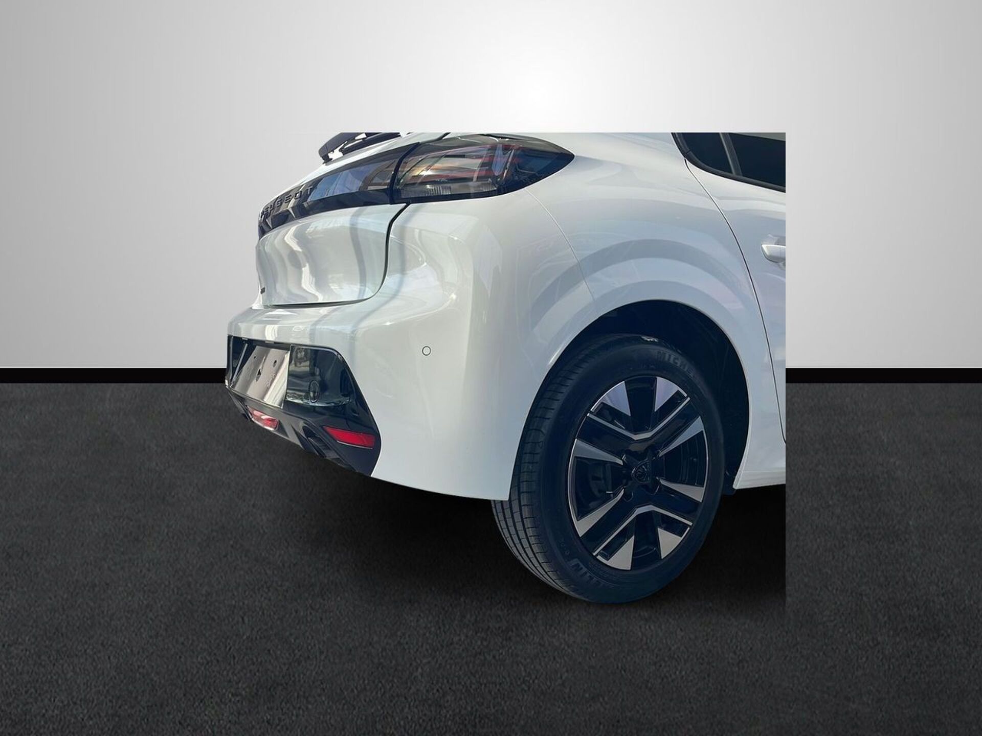 Imagen 2 de PEUGEOT 208