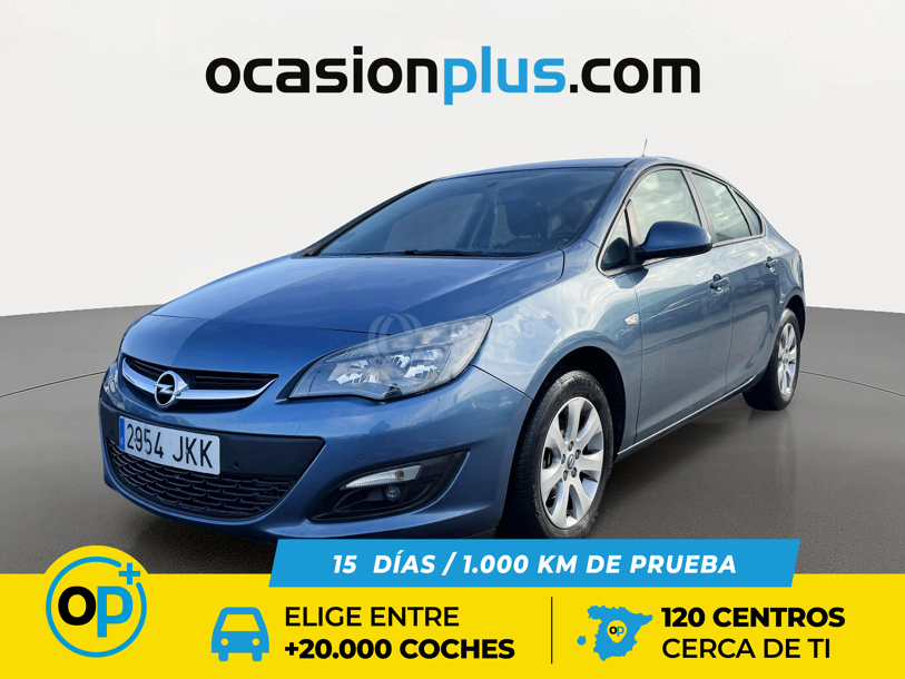 Foto del OPEL Astra Sedán 1.4T Elegance 140