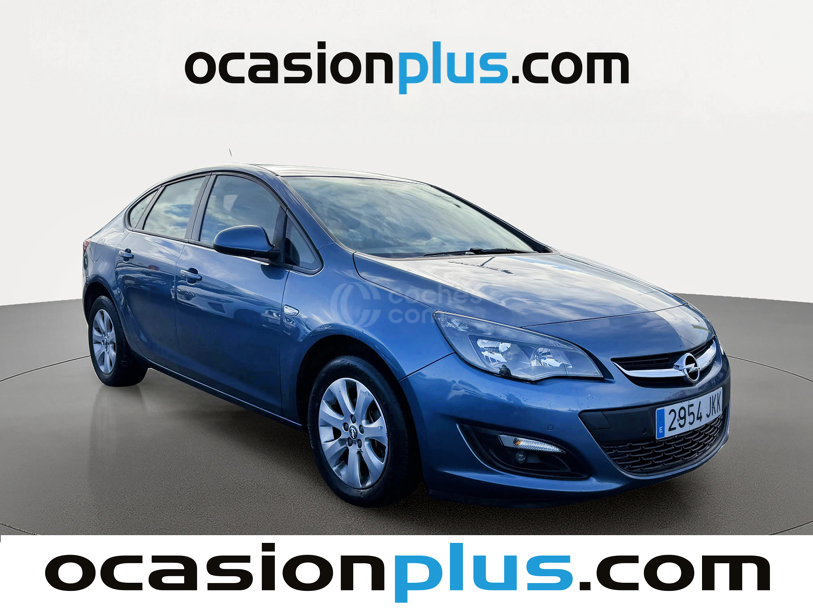 Foto del OPEL Astra Sedán 1.4T Elegance 140
