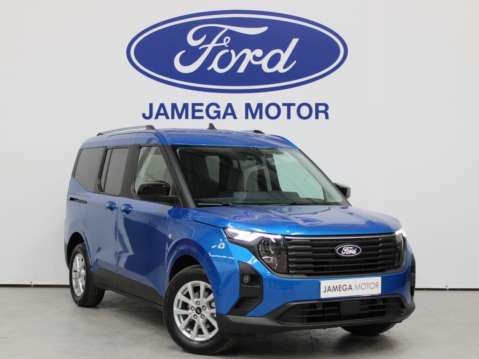 Imagen 2 de FORD Tourneo Courier