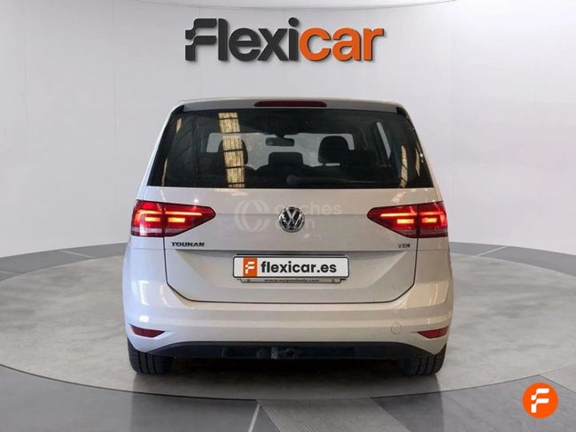 Foto del VOLKSWAGEN Touran 1.6TDI CR BMT Advance DSG 81kW