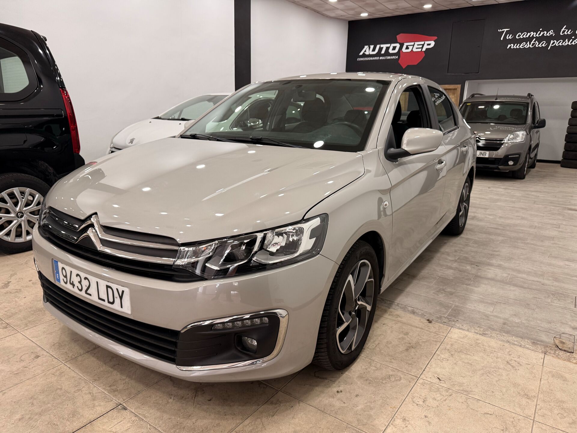 Imagen 1 de CITROEN C-Elysée