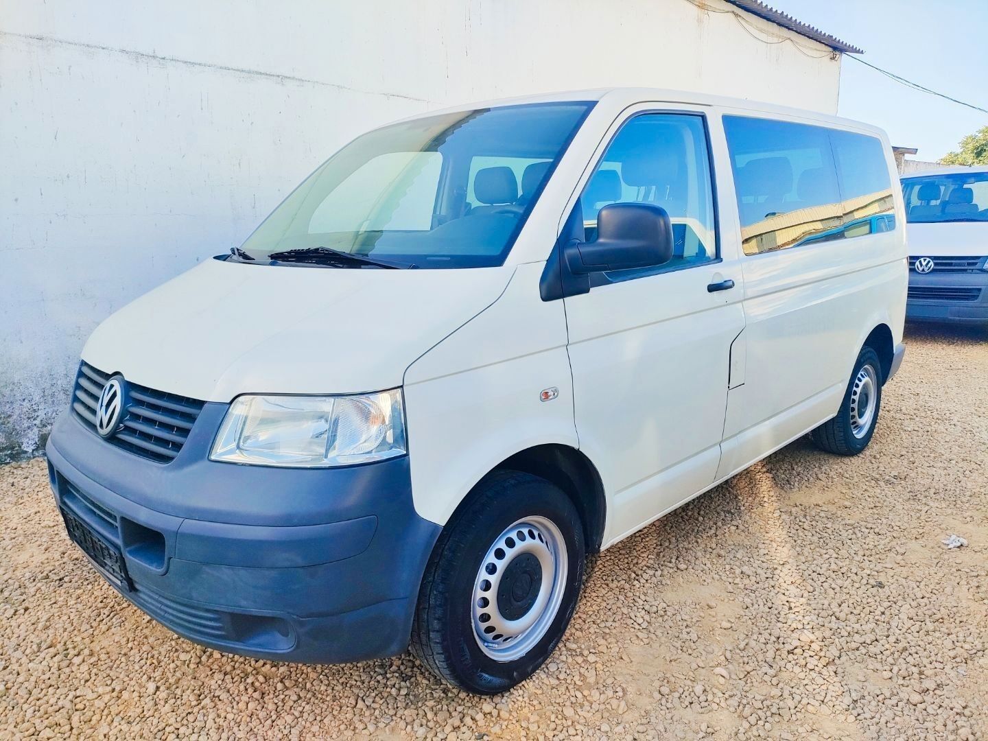 Foto del VOLKSWAGEN Transporter Kombi 1.9TDI 102