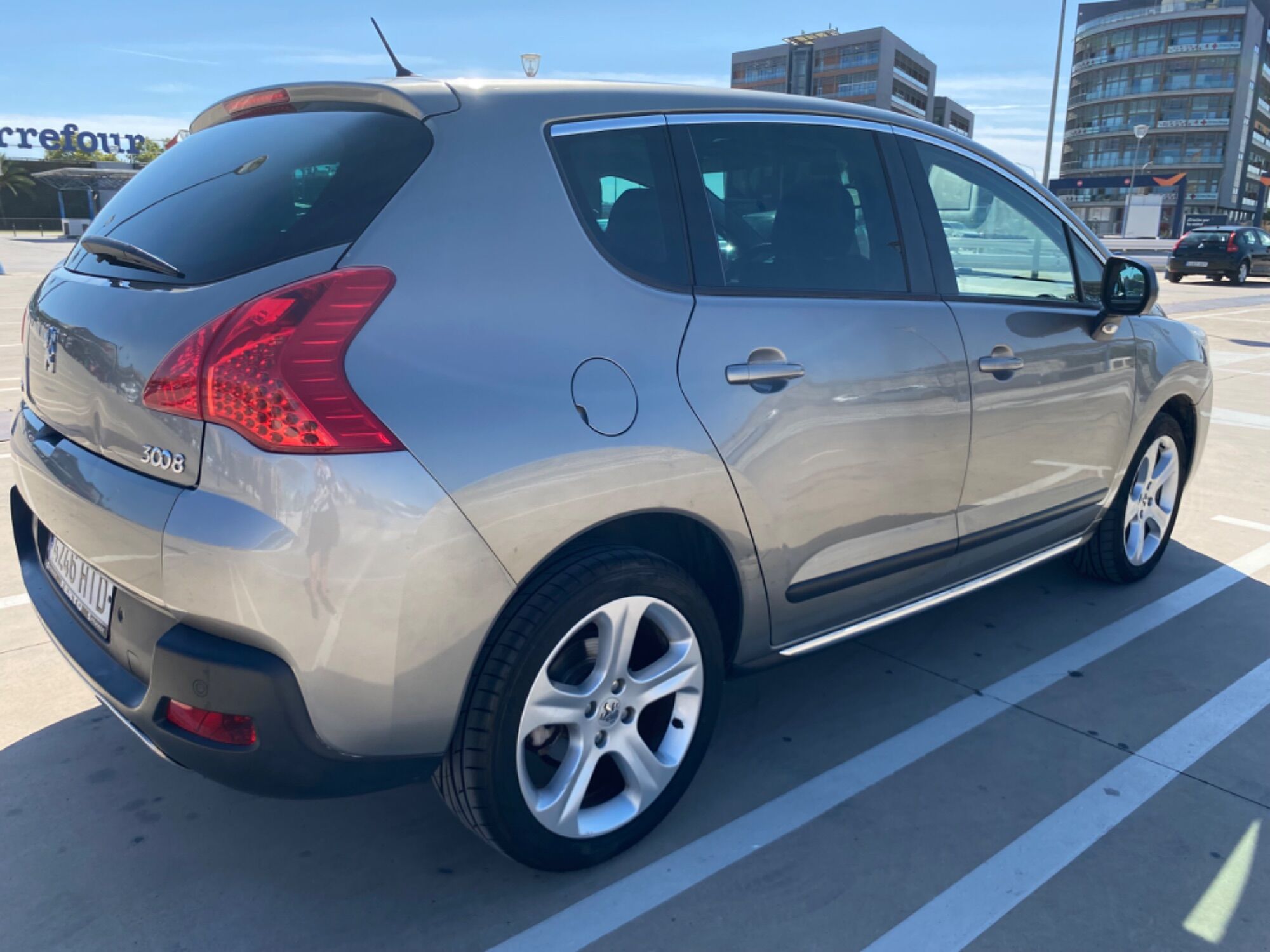 Foto del PEUGEOT 3008 1.6 THP Allure 155