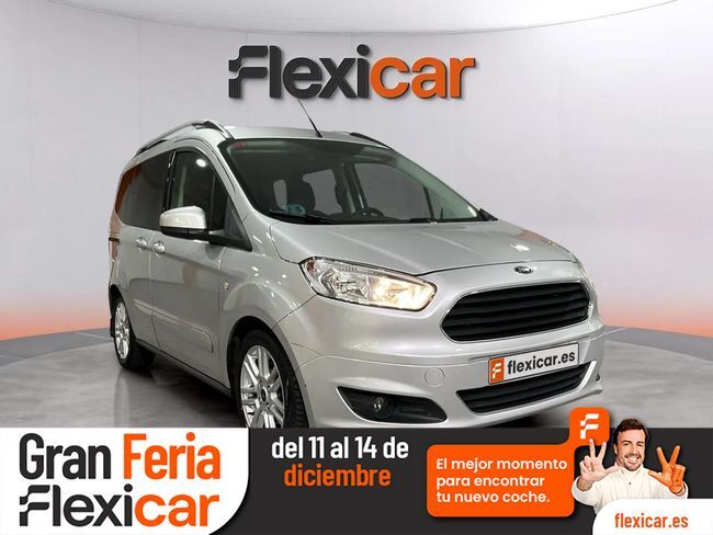 FORD Tourneo Courier (1.0 EcoBoost 100cv Titanium) en Tarragona