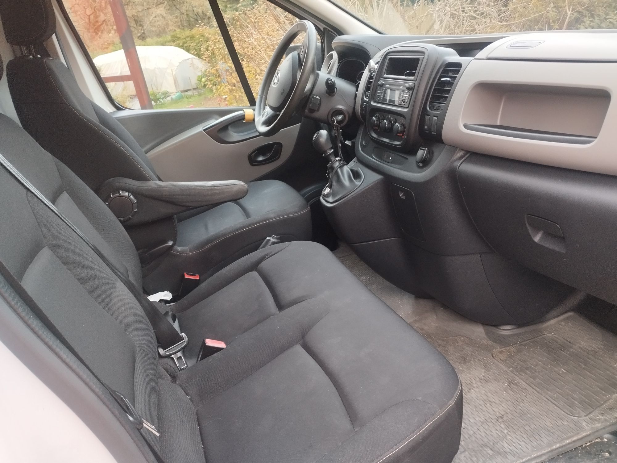 Foto del RENAULT Trafic Furgón 29 L2H1 dCi 88kW