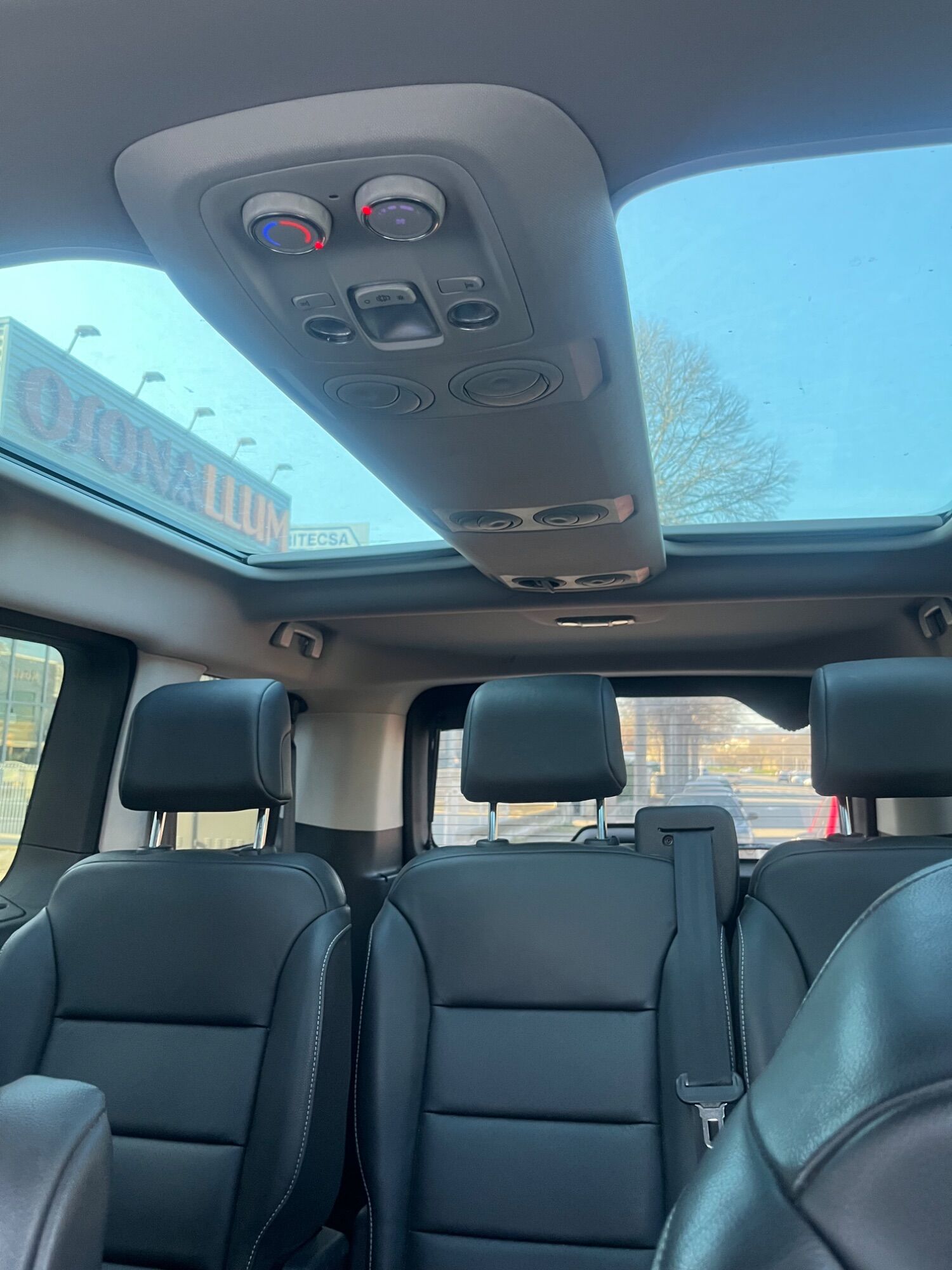 Foto del CITROEN SpaceTourer BlueHDI S&S M Shine 140