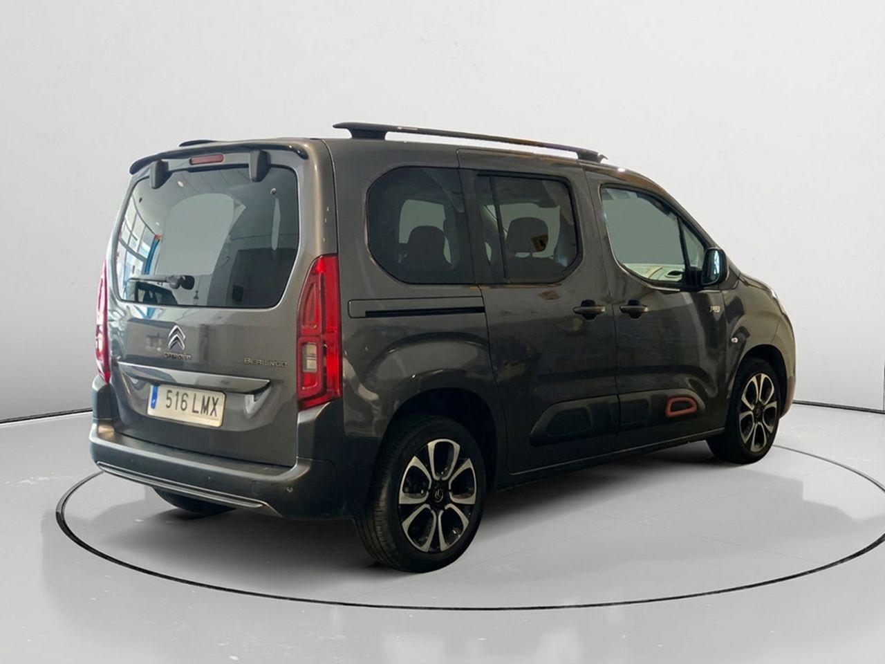 Foto del CITROEN Berlingo BlueHDi S&S Talla M Shine 130