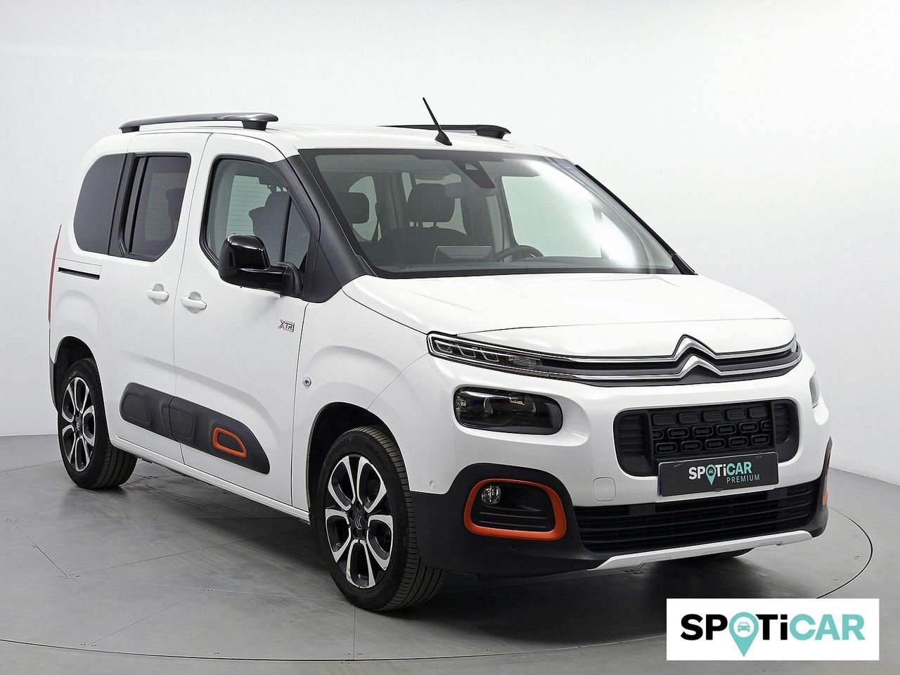 CITROEN Berlingo (Talla M BlueHDi 100 S&S SHINE) en Barcelona