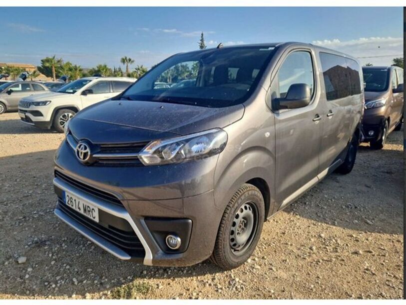 Foto del TOYOTA Proace Verso Proace Shuttle L1 2.0D 8pl. VX 145