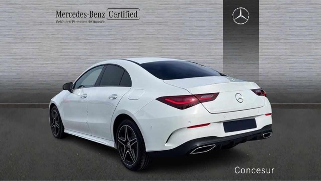 MERCEDES Clase CLA (CLA 220 D DCT) en Sevilla