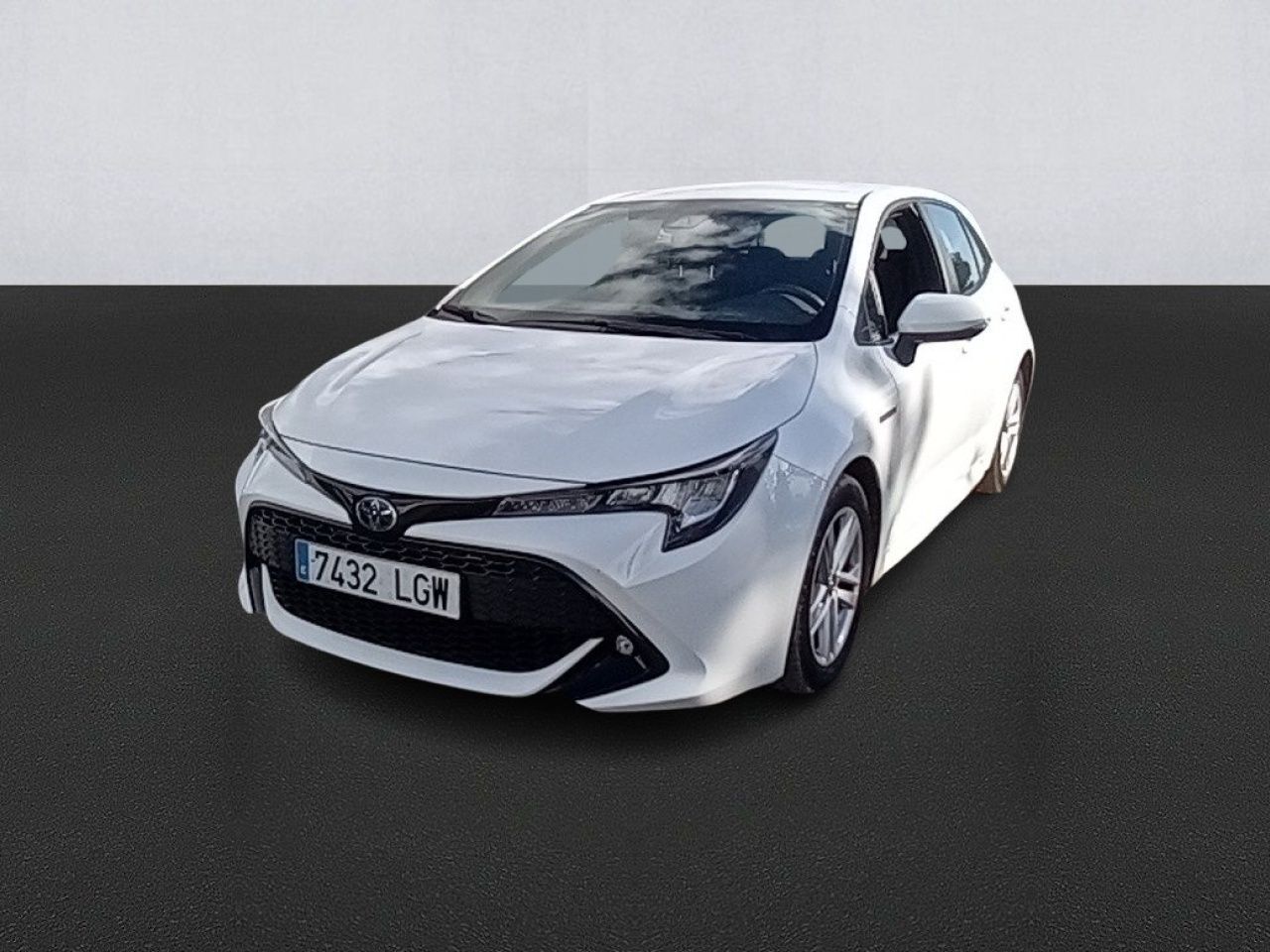 TOYOTA Corolla (125H Active E-CVT 90 kW (122 CV)) en Madrid