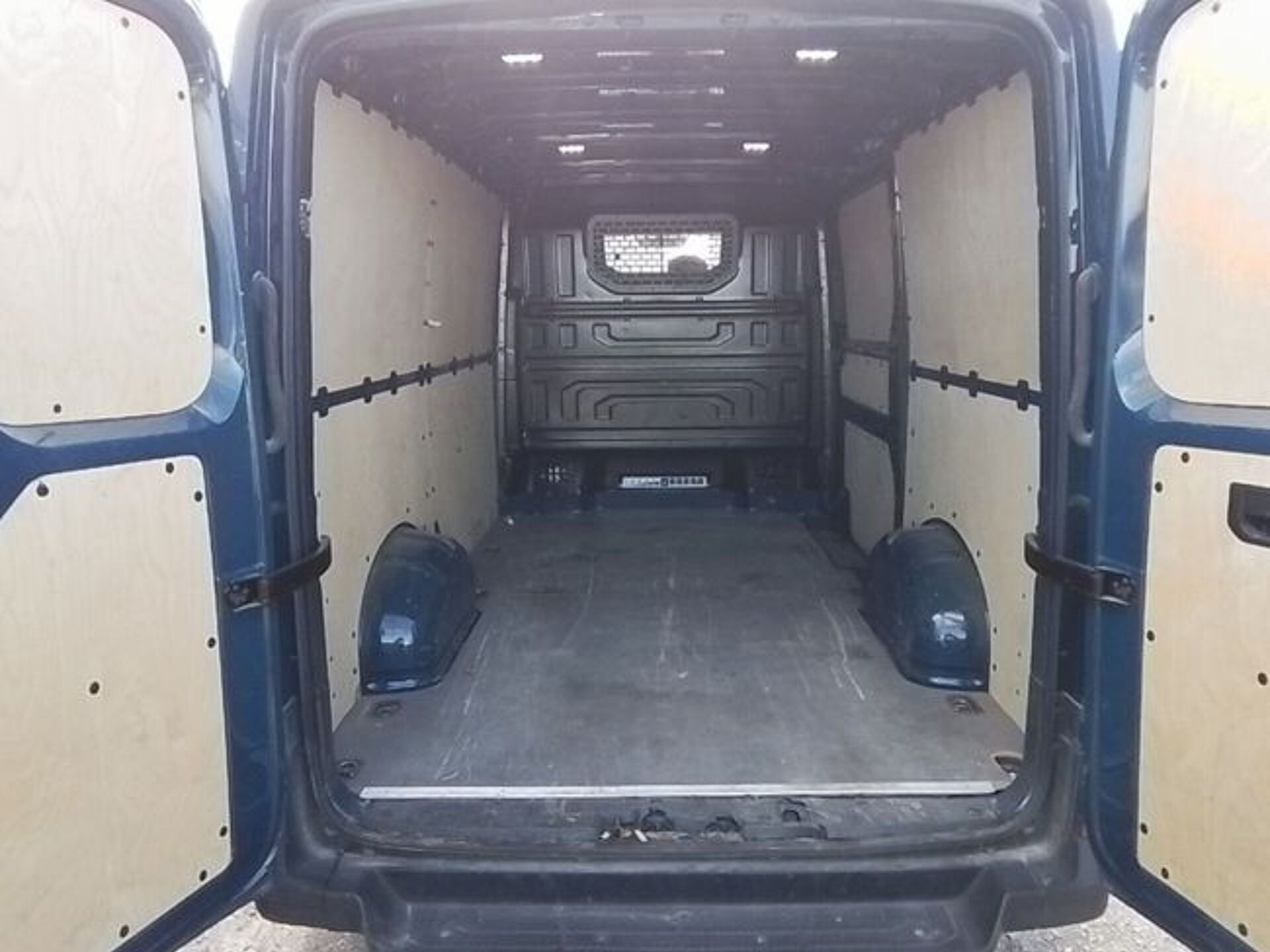 Imagen 3 de VOLKSWAGEN Crafter